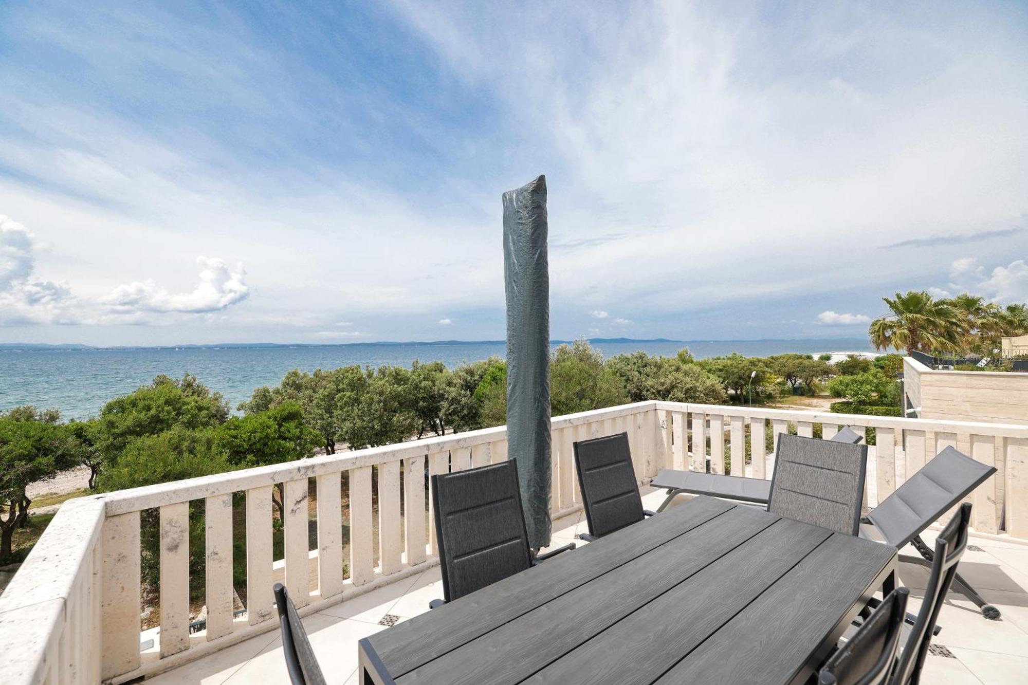 Ad Astra Punta Skala Apartment Petrcane Luaran gambar
