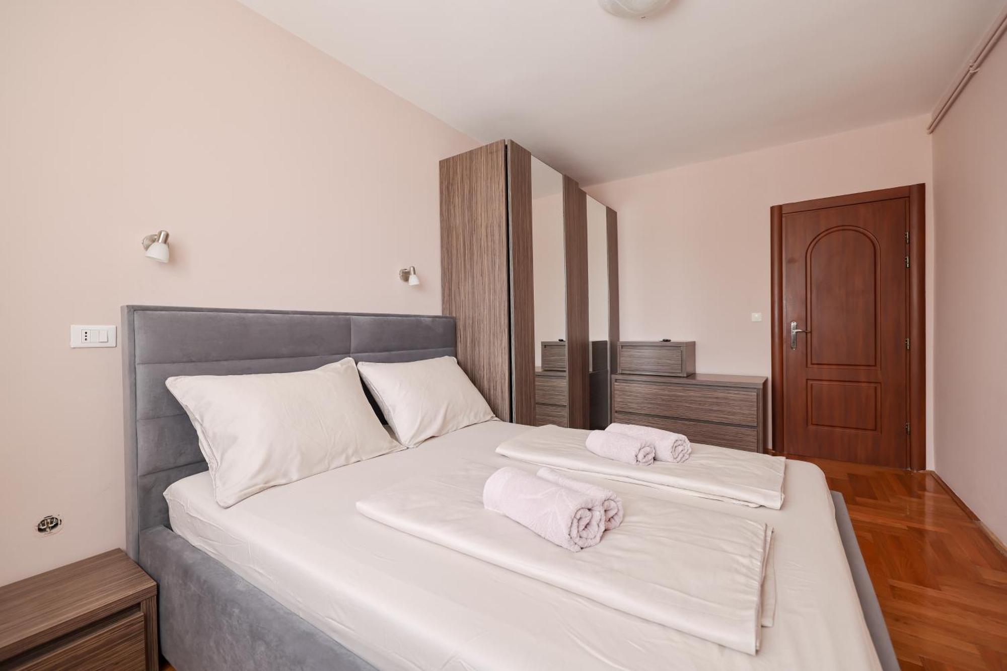 Ad Astra Punta Skala Apartment Petrcane Luaran gambar