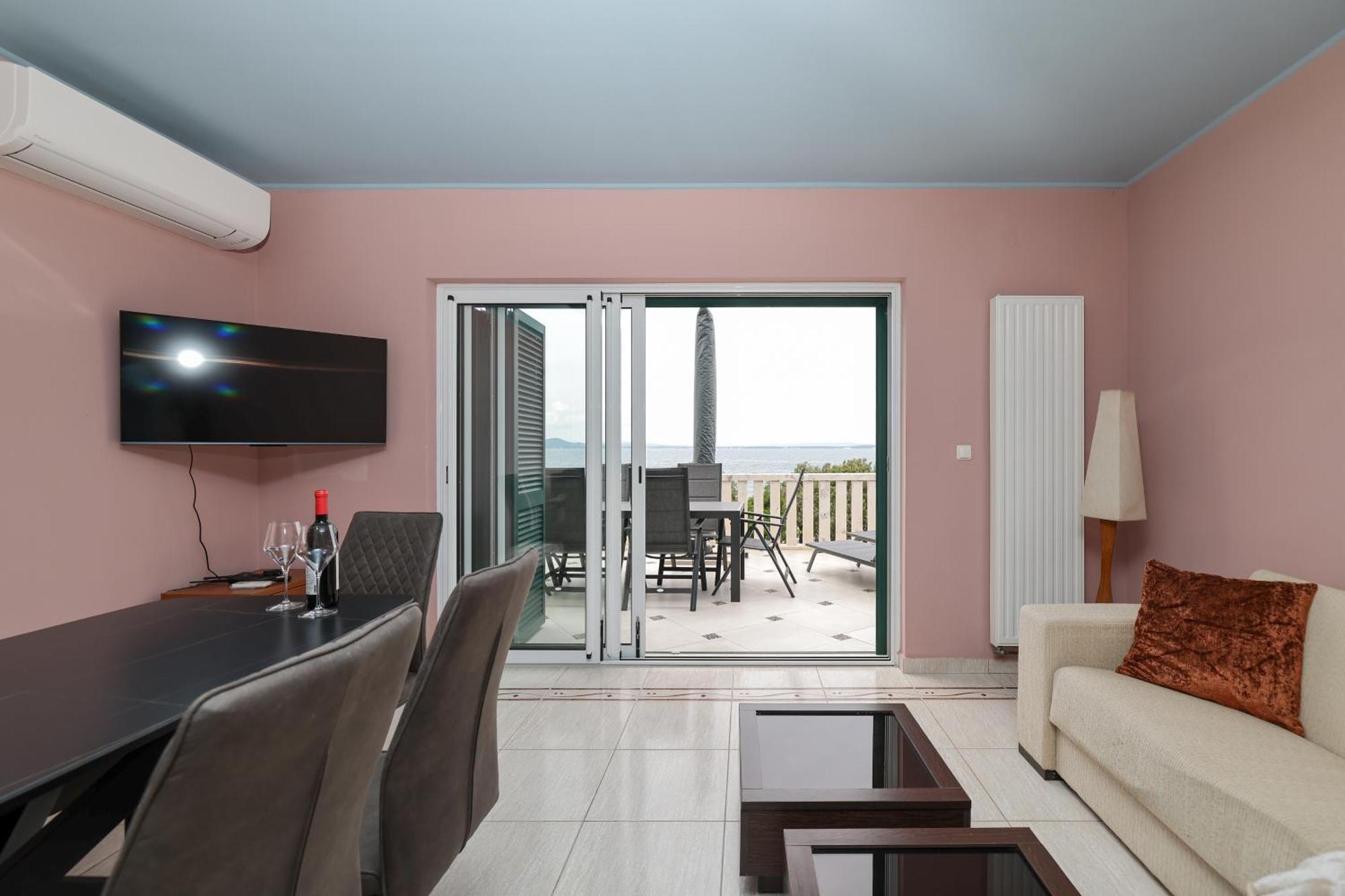 Ad Astra Punta Skala Apartment Petrcane Luaran gambar