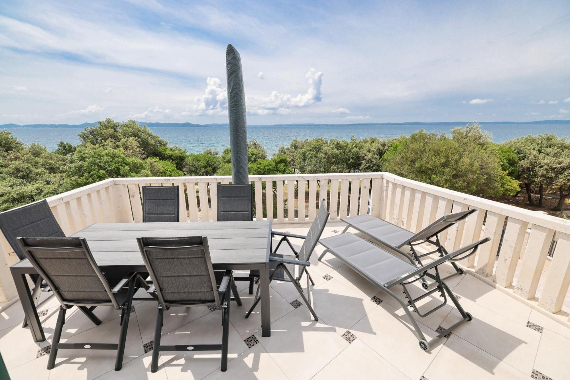 Ad Astra Punta Skala Apartment Petrcane Luaran gambar